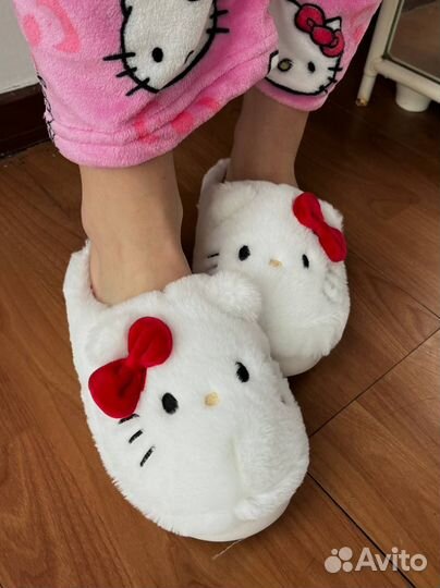 Тапочки Hello Kitty