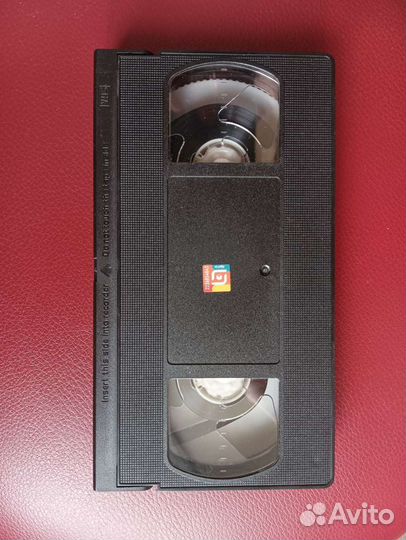 Продаю VHS-кассеты,б/у