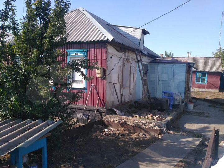 Дом 30 м² на участке 5 сот.