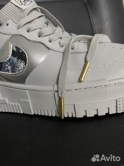 Кроссовки Nike AF1 Pixel SE Wolf Gray новые