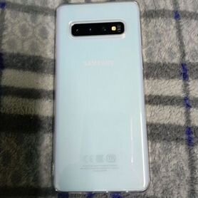 Samsung Galaxy S10, 8/128 ГБ