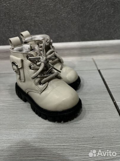 Ботинки для девочки