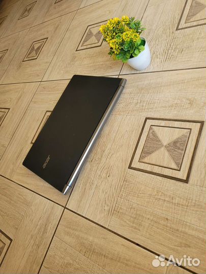 Игровой в идеале GTX-4GB. IPS/8GB/SSD/HDD/15,6