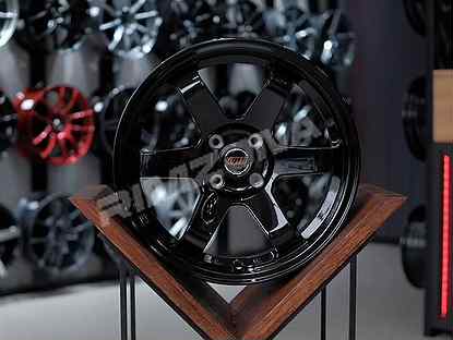 Литой диск rays R15 4x100. Стильный бренд