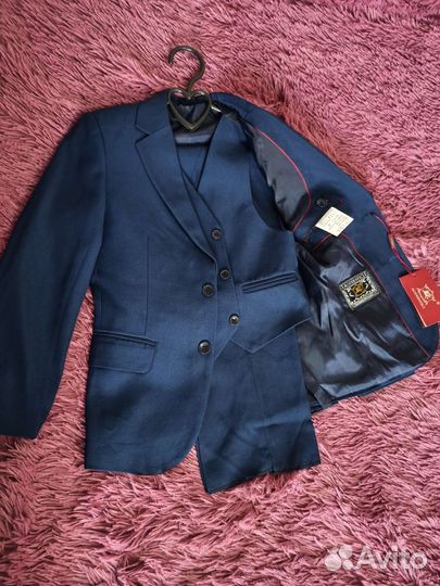 Школьная форма для мальчиков новая