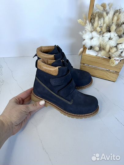 Новые демисезонные ботинки djoy нат.кожа р.29