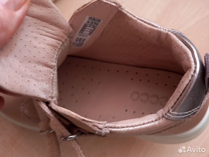 26р новые ботинки ecco first