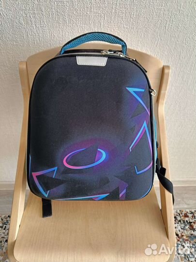 Рюкзак школьный каркасный