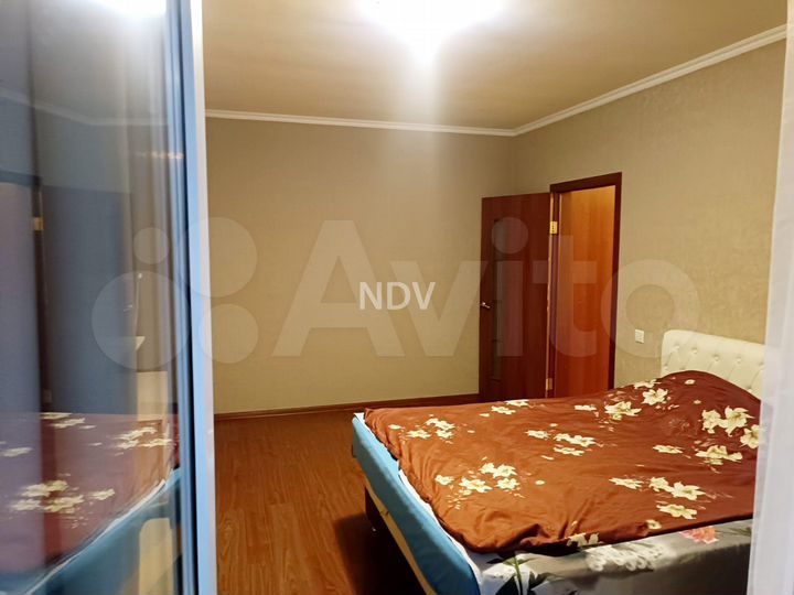 2-к. квартира, 57 м², 2/4 эт.