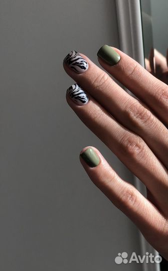Маникюр с покрытием гель лак
