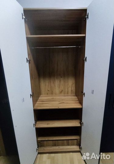 Гардеробные системы и вешалки