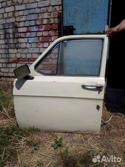 Двери газ 24