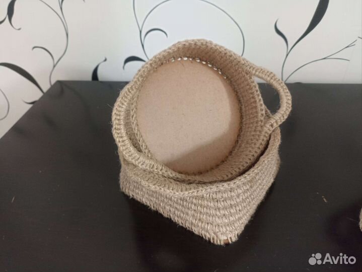 Корзинка из джута)