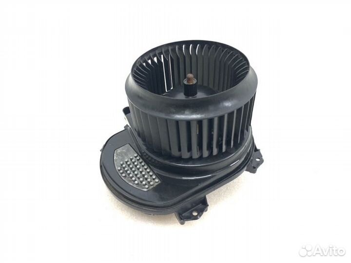 Мотор печки Mercedes-Benz Cla 250 C117 M270.920