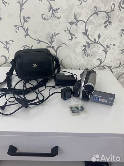 Видеокамера Panasonic VDR-D50