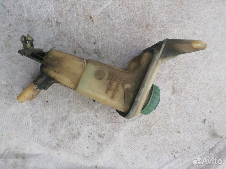 Бачок гура ауди а4 б5