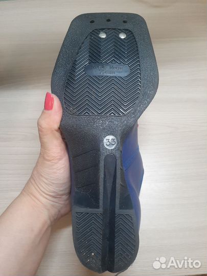 Лыжные ботинки