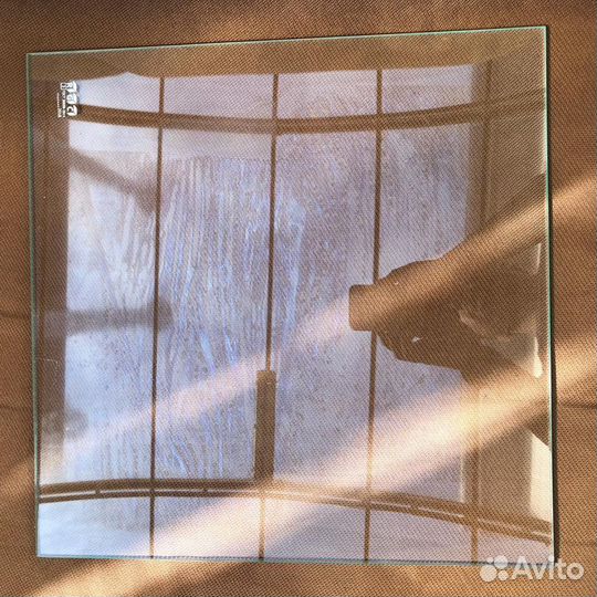 Витрина, полка, стеклянная