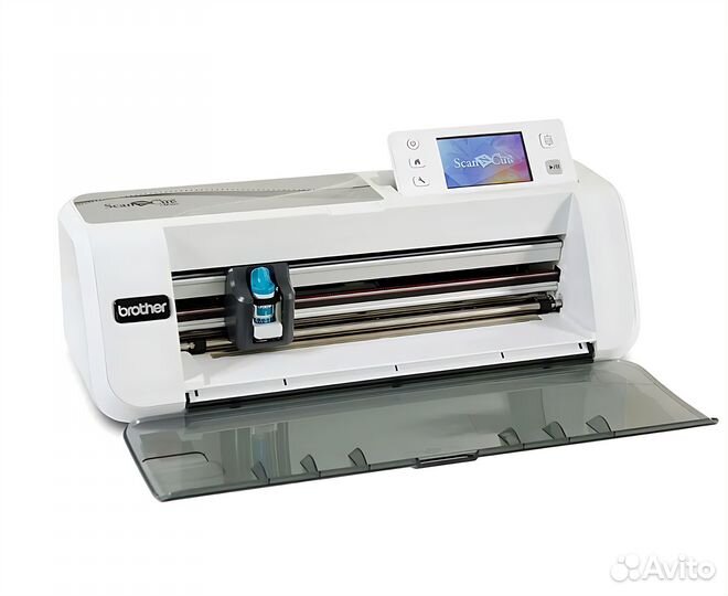 Раскройный плоттер Brother CM300 ScanNCut