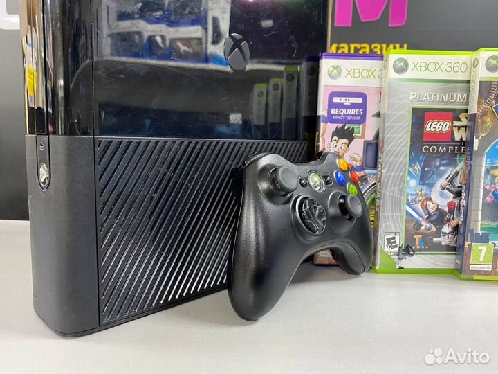 Игровая приставка xbox360 E 4gb+коробка+2геймпада