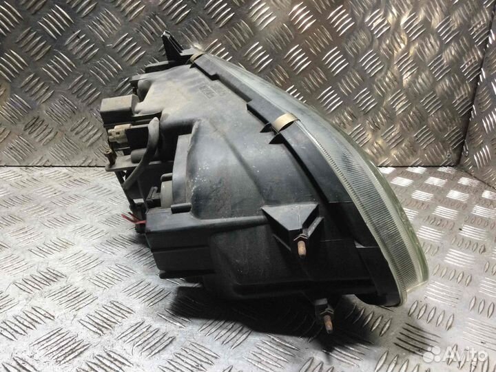 Фара левая Mitsubishi Space Gear 11087245 4G63