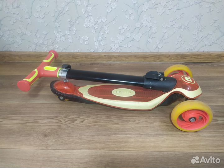 Самокат 3-колёсный для детей 3-6 лет