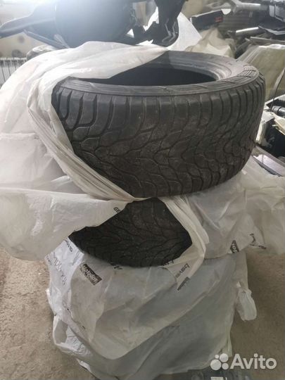 Yokohama Advan ST V802 285/55 R18