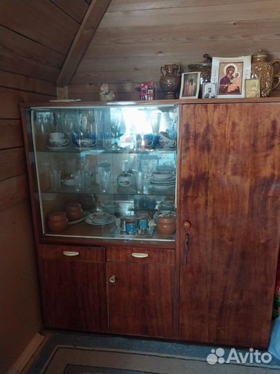 Шкаф сервант СССР