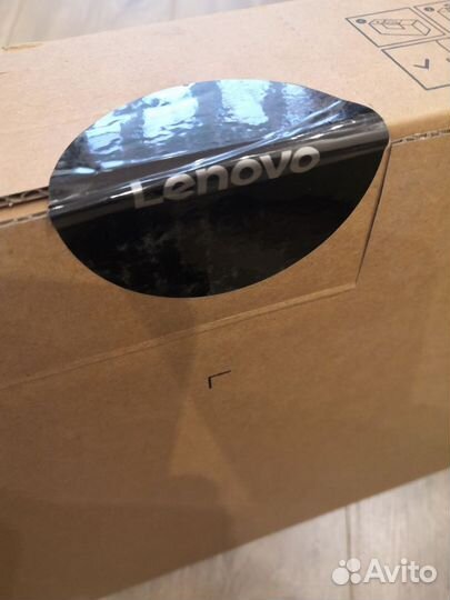 Ноутбук Lenovo (новый)