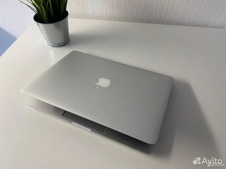 Macbook pro 13 Retina 2015, core i5, 8Gb 128SSD