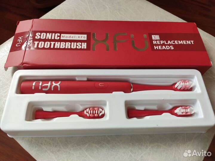 Электрическая зубная щетка XFU
