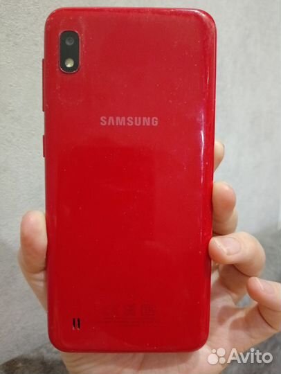 Samsung Galaxy A10, 2/32 ГБ