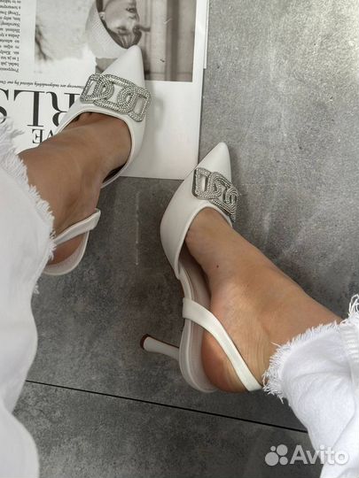 Туфли босоножки женские белые