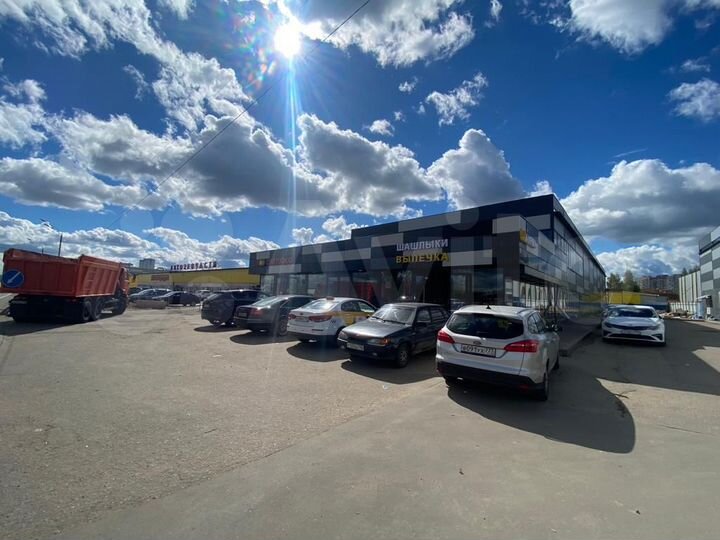 Торговая площадь, 1000 м²