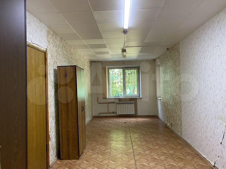 3-к. квартира, 57 м², 1/17 эт.