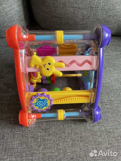 Игрушка развивающая треугольник