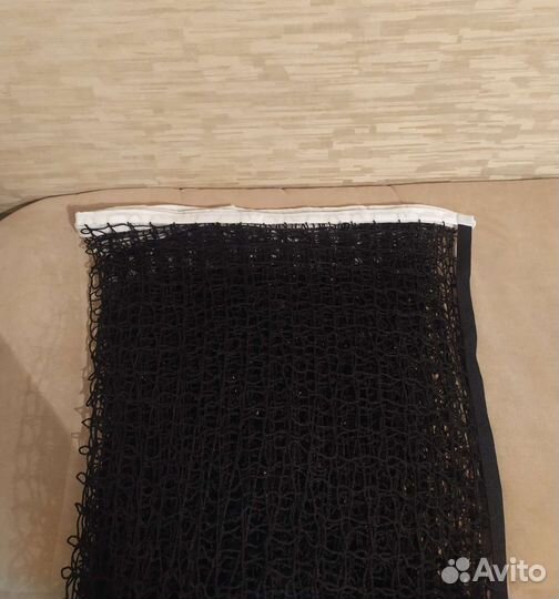 В наличии сетка для большого тенниса с тросом