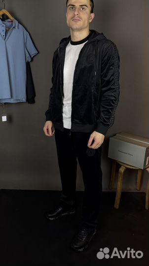 Вельветовый костюм versace