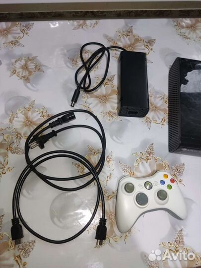 Xbox 360 E не прошит