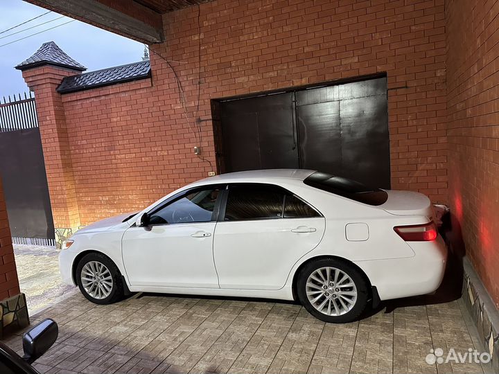 Toyota Camry 3.5 AT, 2011, 260 000 км