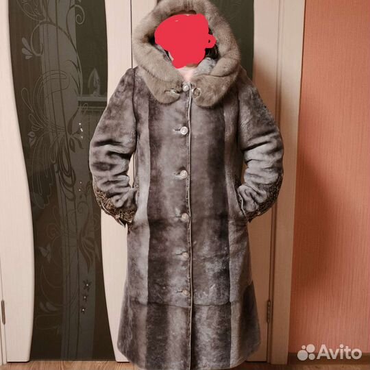 Шуба мутоновая с капюшоном 50 52