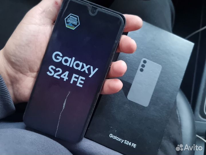 Samsung Galaxy S24 FE, 8/256 ГБ