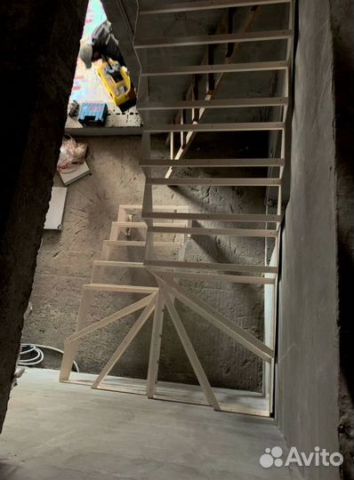 Лестница в дом под ключ