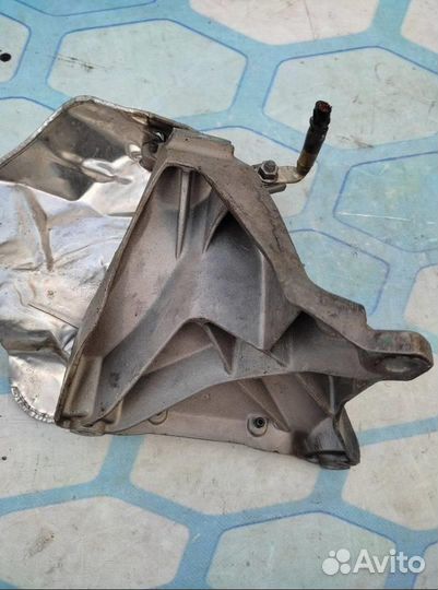 Кронштейн двигателя 4F0199308ad