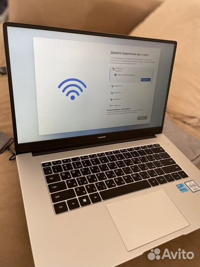 Ноутбук huawei matebook d15 i3