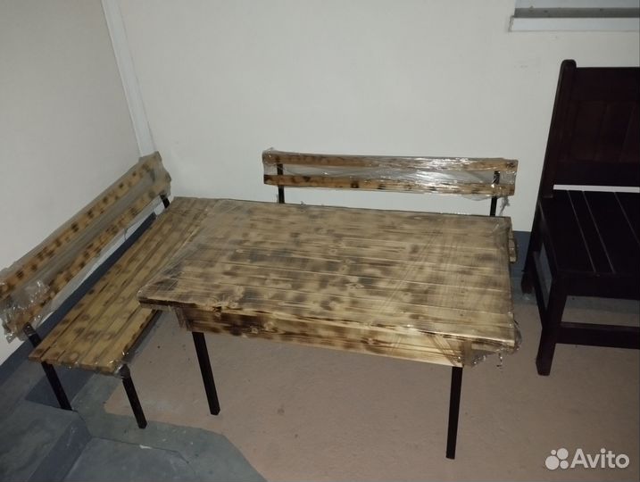 Столы, стулья, лавочки и т.д