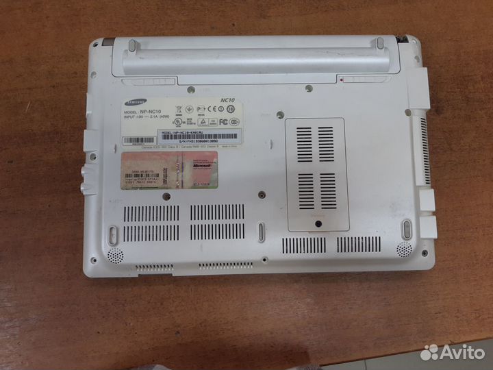 Нетбук Samsung NP-NC10 на запчасти
