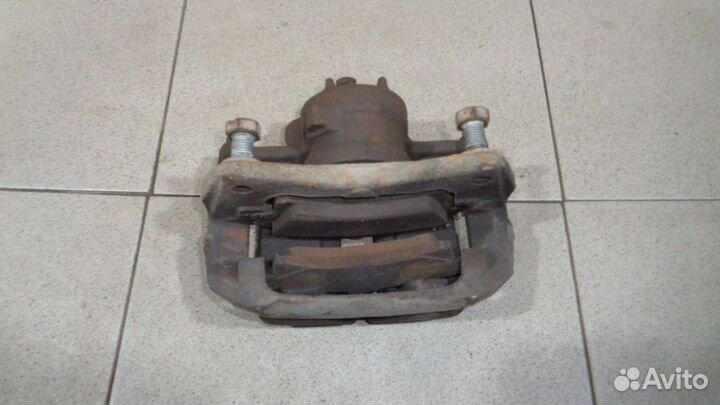 Суппорт передний левый Mitsubishi Colt (Z3)