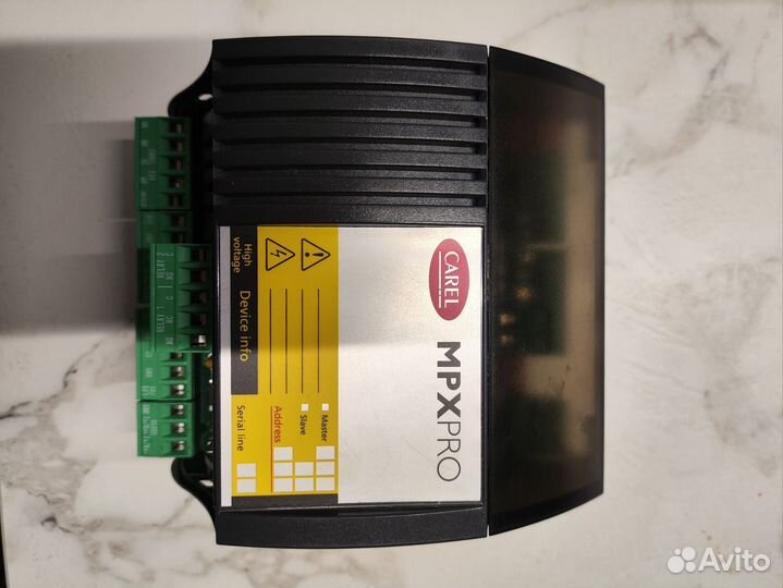 Свободно программируемые контроллеры carel