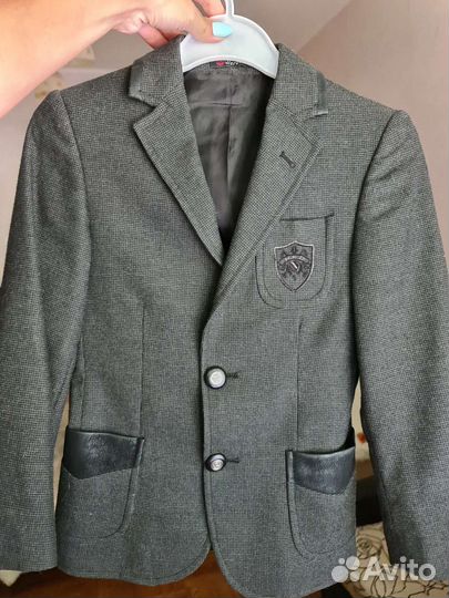 Пиджак школьный 122р на мальчика школьная форма